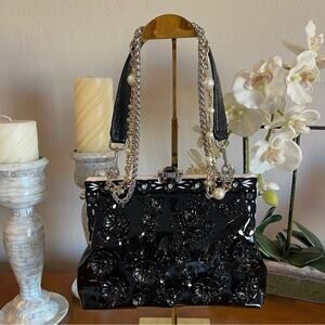 NWOT Dolce & Gabbana Black Floral Crystal VANDA Bag Chic, Bold & Glamorous